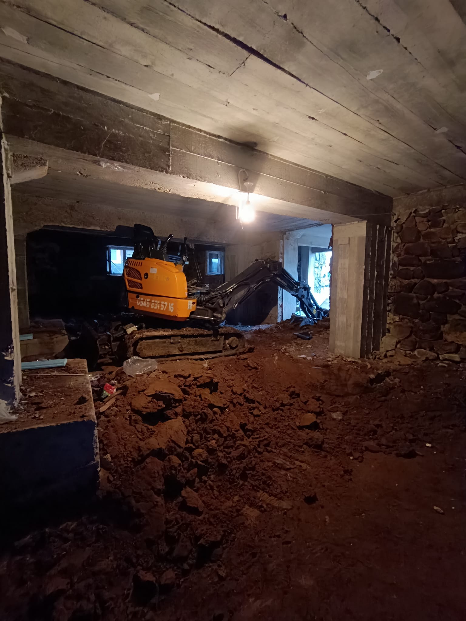 2 Tonluk İş Makinesi